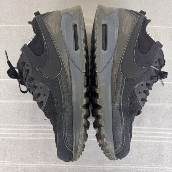 Men’s Nike Air Max Terrascape 90 Athletic Sneakers DQ3987-002 Triple Black 10 main image 10